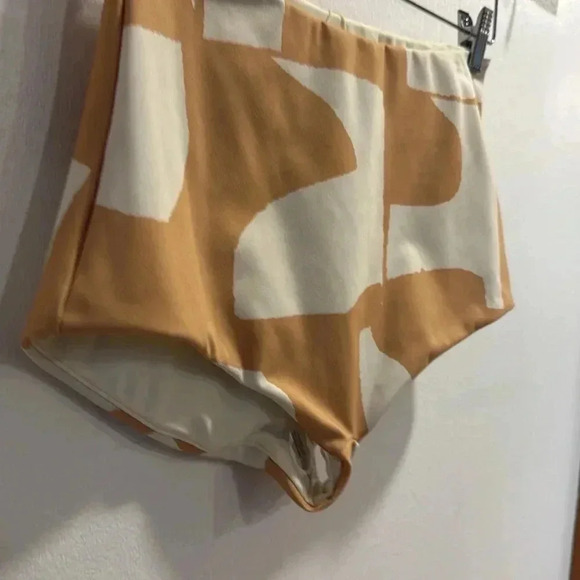 Zulu and Zephyr Terrazzo Boy Short - Size 8 - Picture 5 of 6